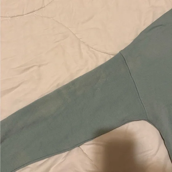 Beachcomber Large Sea Foam Green Cropped Crewneck Sweatshirt - Picture 10 of 11